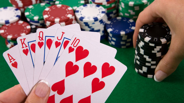 Kemenangan besar dari meja taruhan virtual poker online